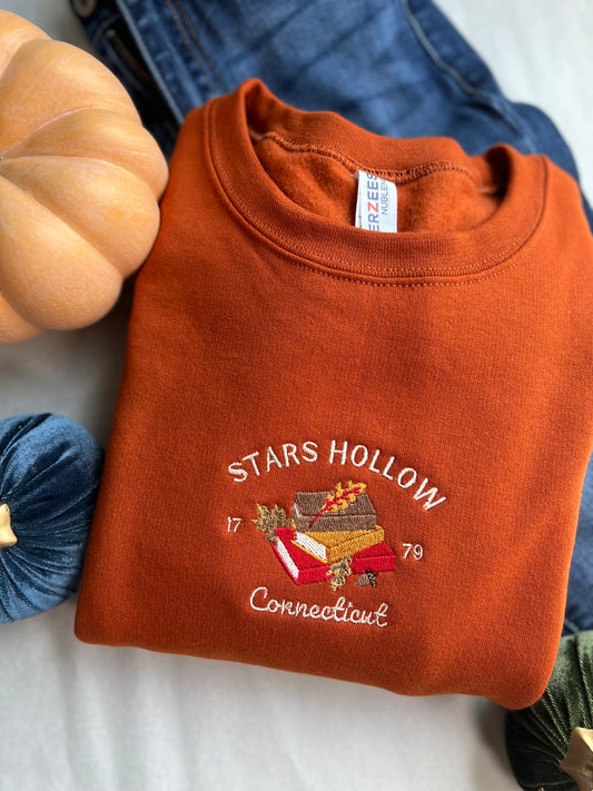 stars hollow embroidered crewneck