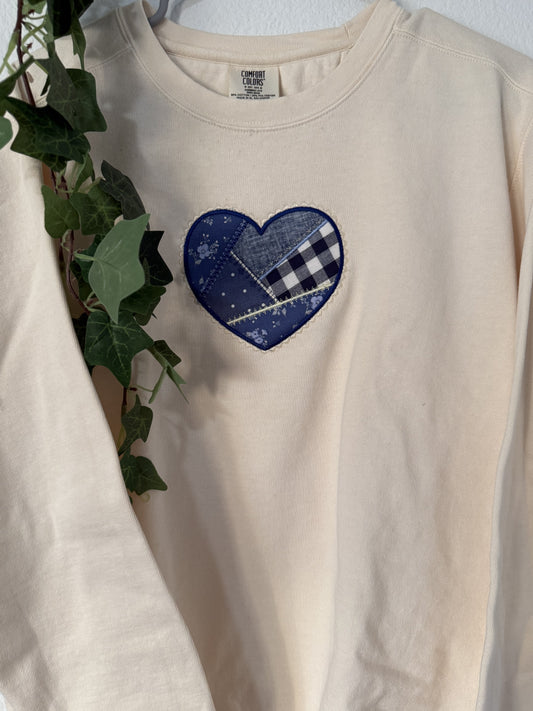 vintage appliqué  patch heart embroidered sweatshirt