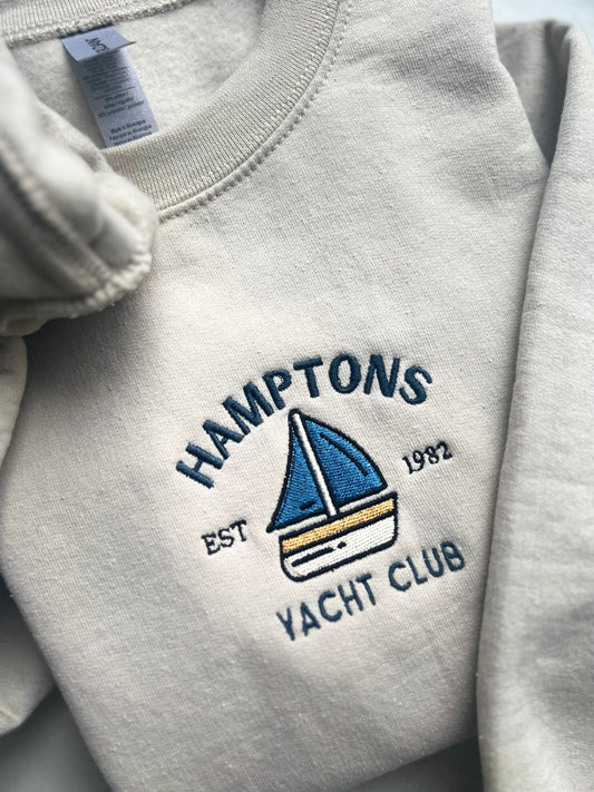 hamptons embroidered crewneck